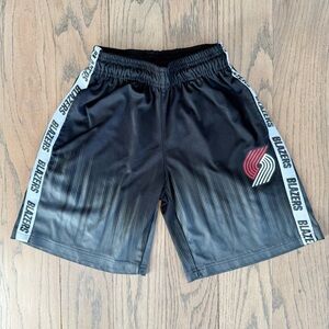 NBA Portland Trailblazers Boys Black Athletic Shorts Size Medium 10/12